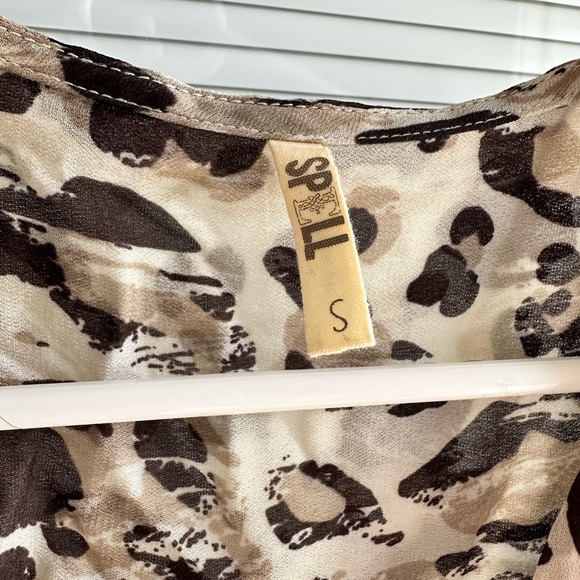 Spell & The Gypsy Collective leopard print maxi dress - Picture 4 of 4